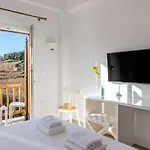 Hotel Mykonaki 3*