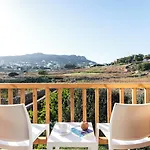 Mykonaki Hotel